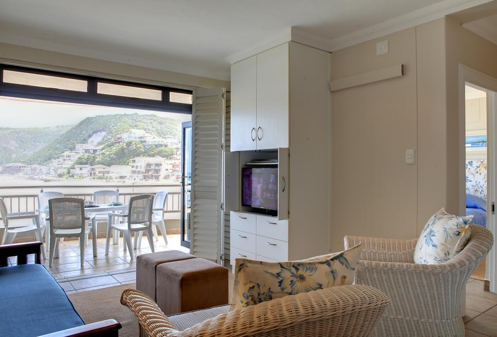 Makarios On Sea Apartment Teluk Herolds Bagian luar foto