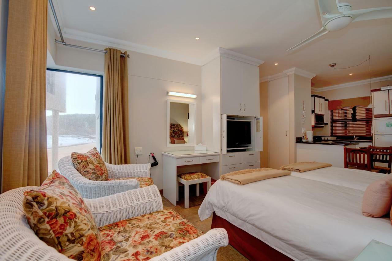 Makarios On Sea Apartment Teluk Herolds Bagian luar foto