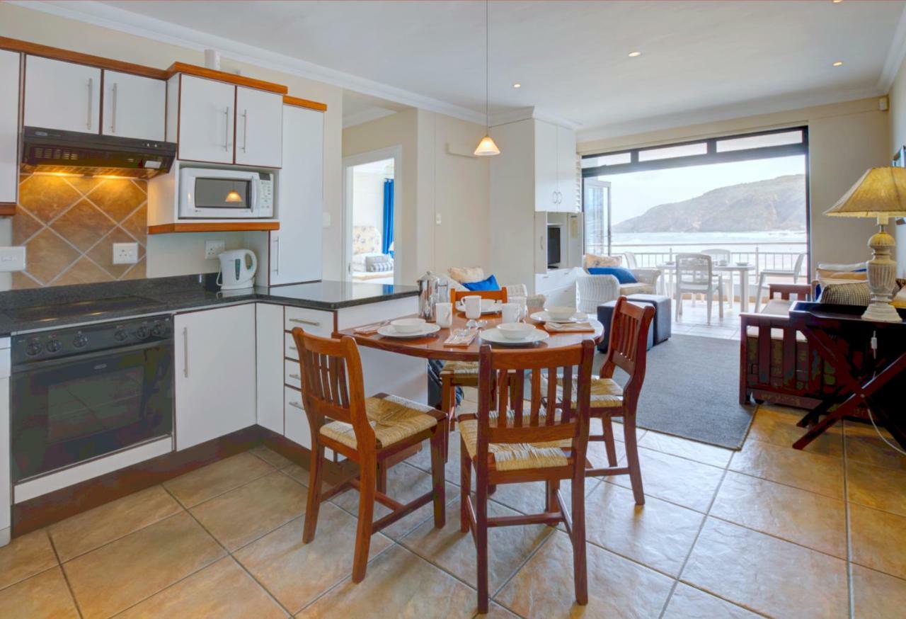 Makarios On Sea Apartment Teluk Herolds Bagian luar foto