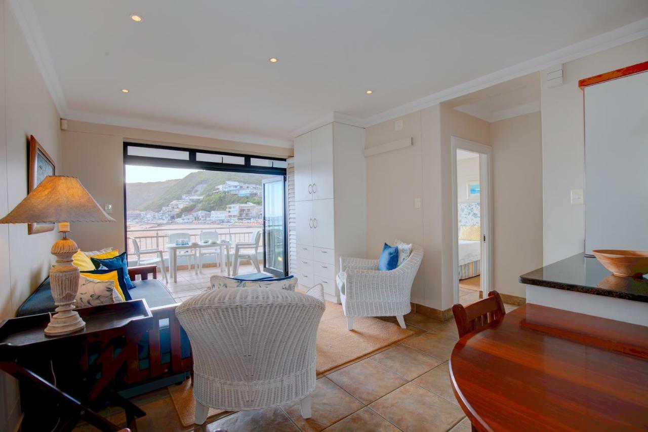 Makarios On Sea Apartment Teluk Herolds Bagian luar foto