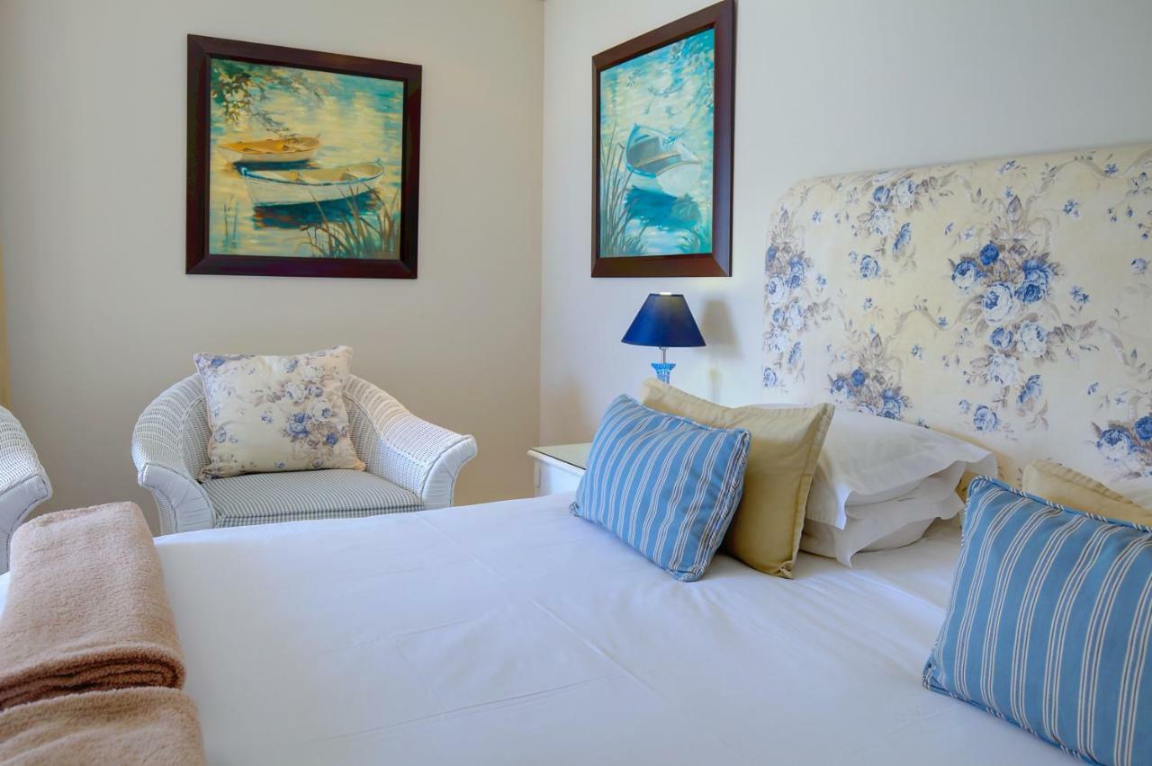 Makarios On Sea Apartment Teluk Herolds Bagian luar foto
